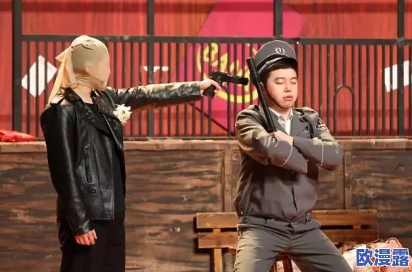 麻花传MD苏清歌：被曝与剧组成员绯闻缠身，疑似多次现场亲密行为