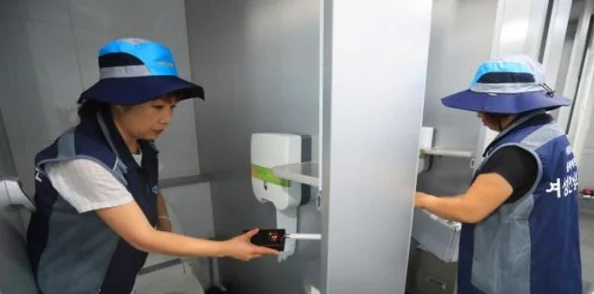 wc沟厕盗摄piss：震惊！偷拍事件频发，隐私安全岌岌可危